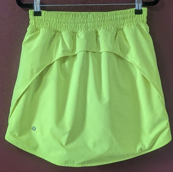 Lululemon Hotty Hot High-Rise Skirt
Long - Picture 4 of 9